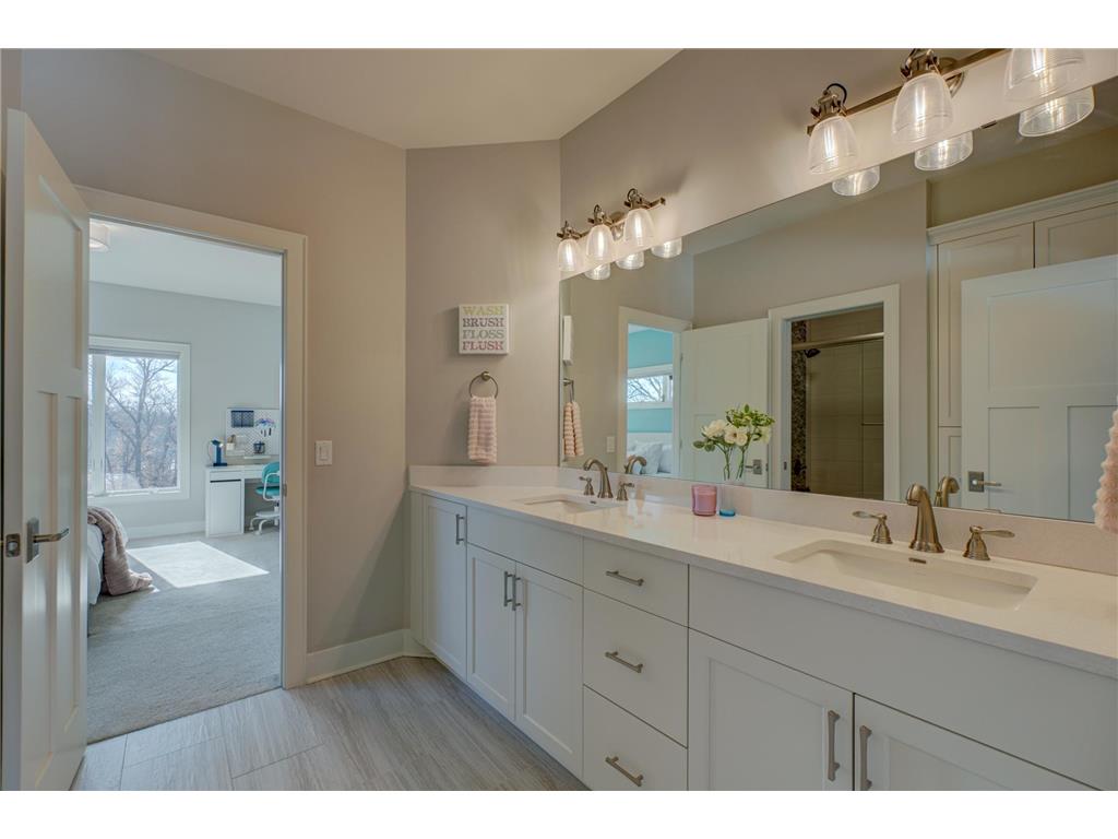 21 Cherrywood Circle North Oaks MN 55127 - Pleasant Lake 6671613 image27