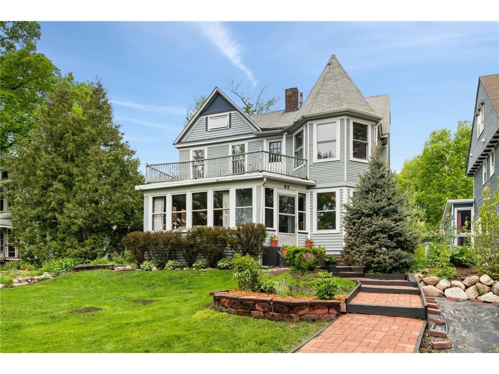 21 Langford Park, Saint Paul, MN, 55108 MLS 6195633 Edina Realty