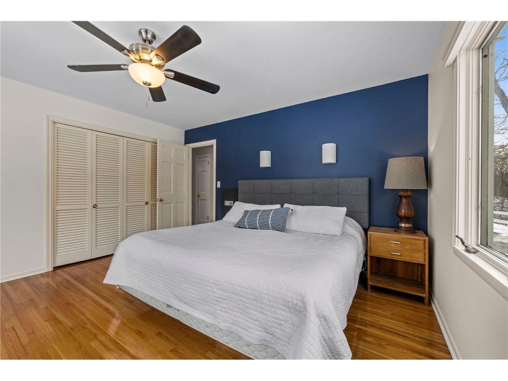 21 N Oaks Road North Oaks MN 55127 7005979 image37