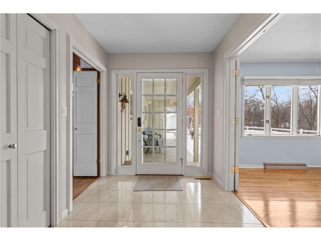 21 N Oaks Road North Oaks MN 55127 7005979 image4