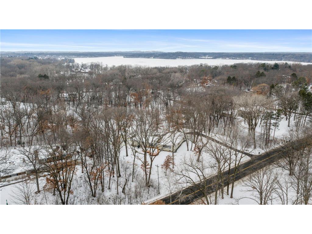 21 N Oaks Road North Oaks MN 55127 7005979 image59