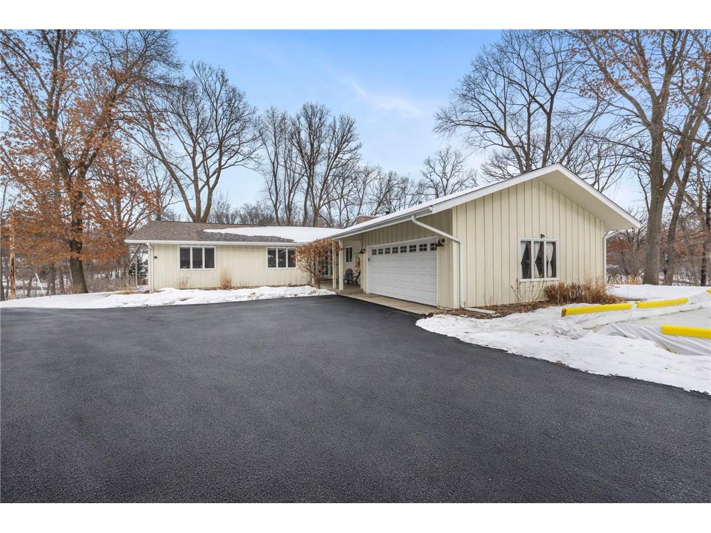 21 N Oaks Road North Oaks MN 55127 7005979 image8