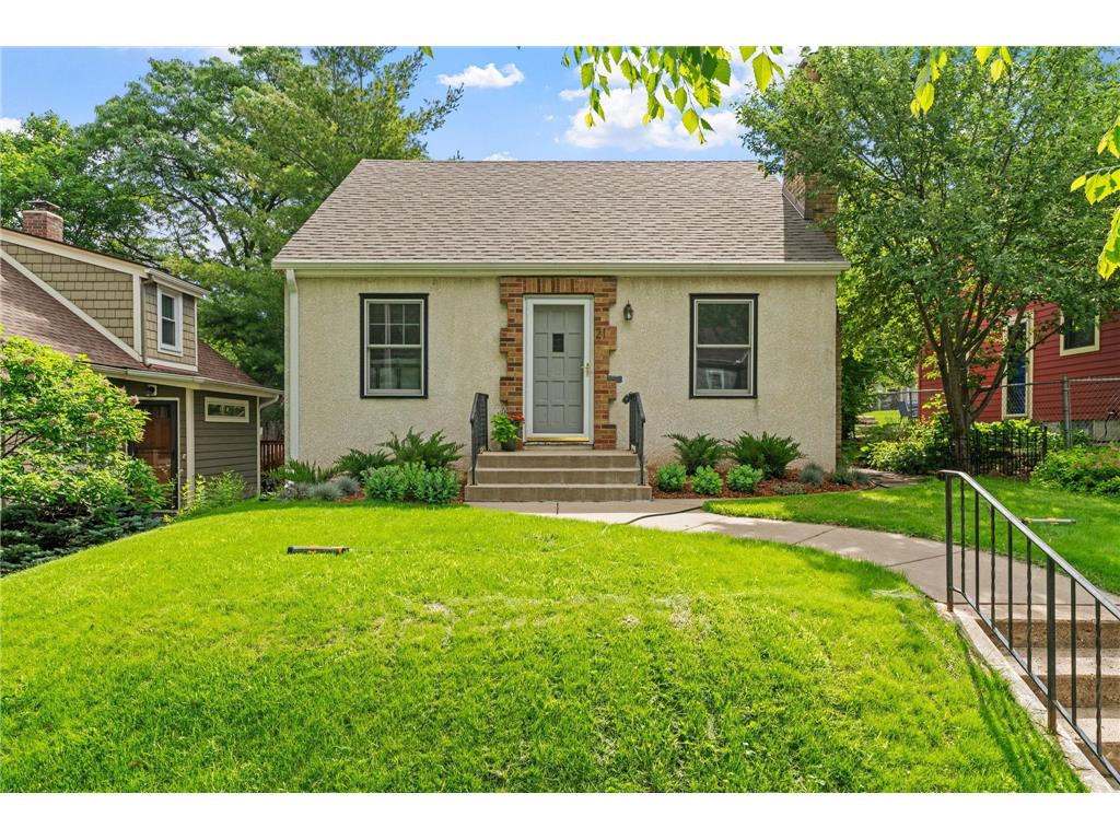 21 Queen Avenue S Minneapolis MN 55405 6554831 image1