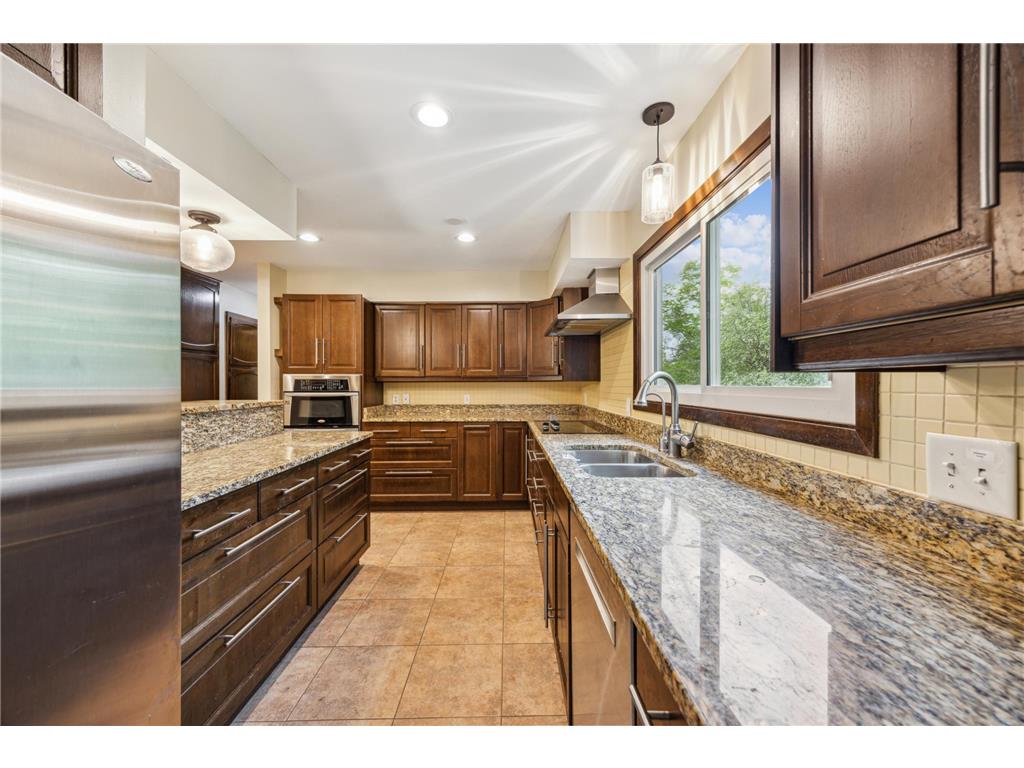 21 Red Fox Road North Oaks MN 55127 - Pleasant Lake 6714047 image28