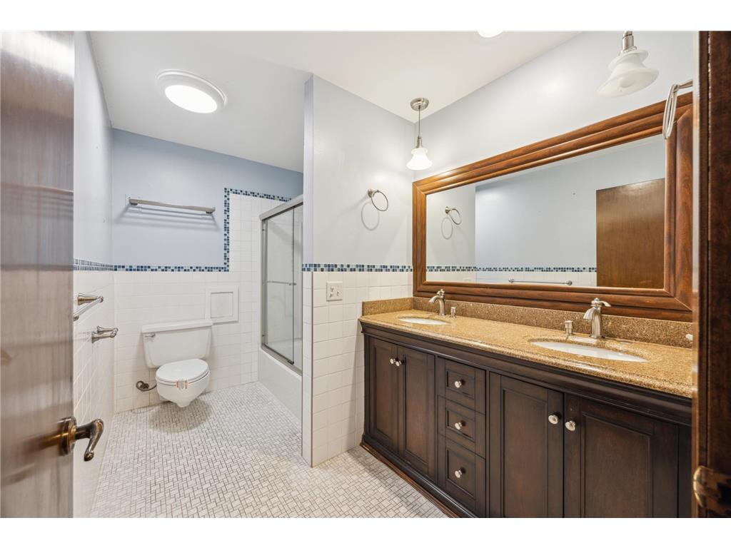 21 Red Fox Road North Oaks MN 55127 - Pleasant Lake 6714047 image43