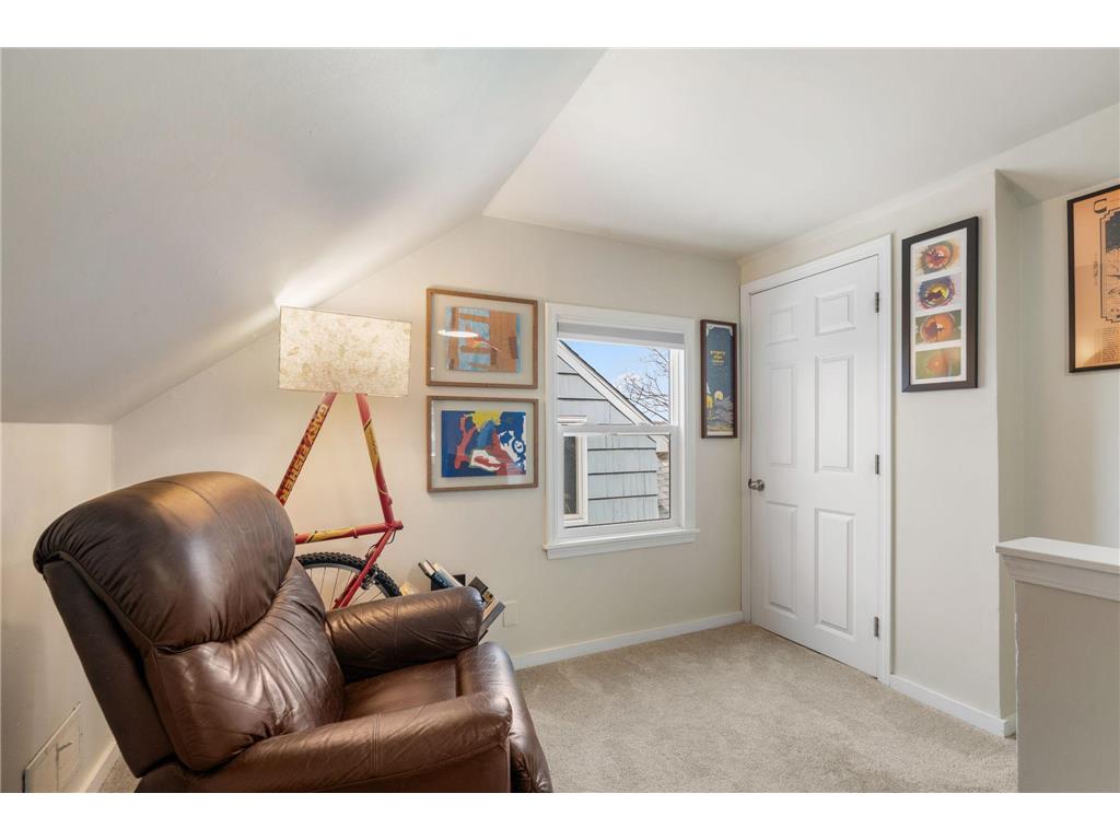 21 Russell Avenue S Minneapolis MN 55405 7050525 image14