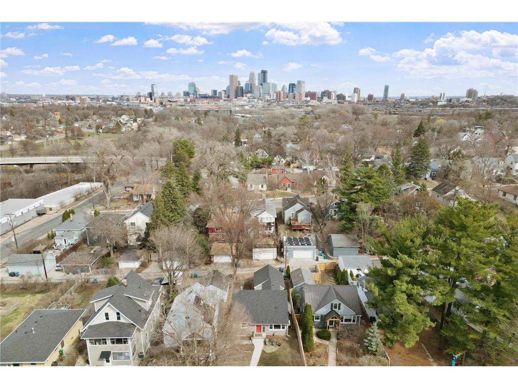 21 Russell Avenue S Minneapolis MN 55405 7050525 image28