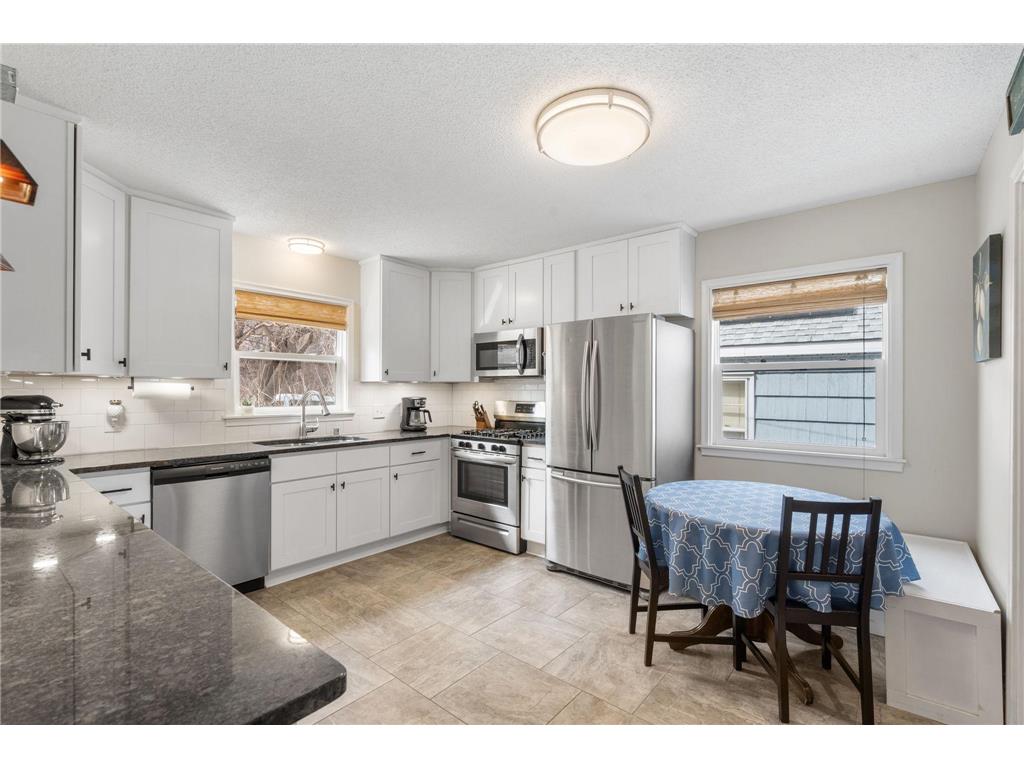 21 Russell Avenue S Minneapolis MN 55405 7050525 image6