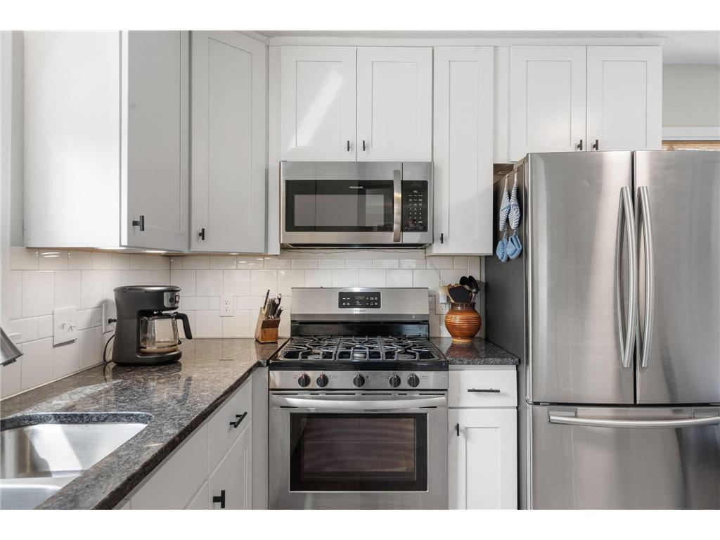 21 Russell Avenue S Minneapolis MN 55405 7050525 image8