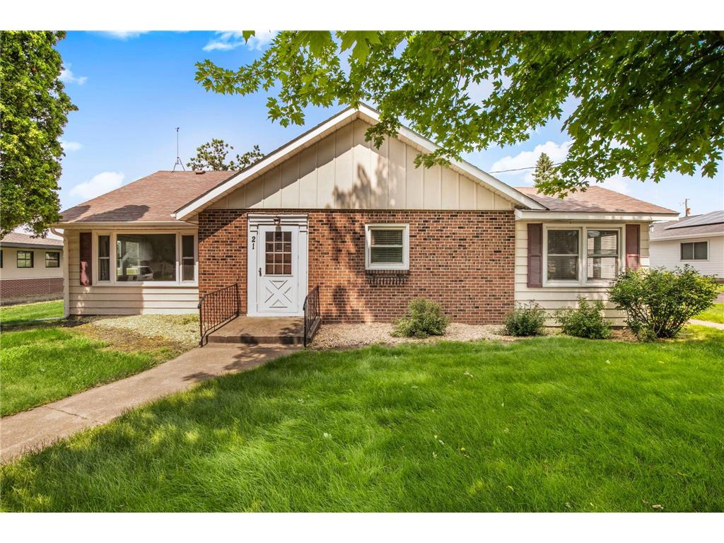 21 Spruce Avenue W Kimball MN 55353 6753015 image1