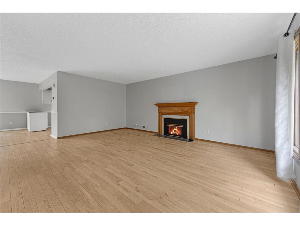 21 Walden Street Burnsville MN 55337 6798238 image2