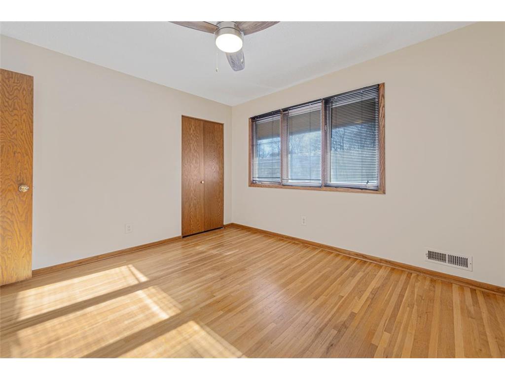 21 Walden Street Burnsville MN 55337 6798238 image26