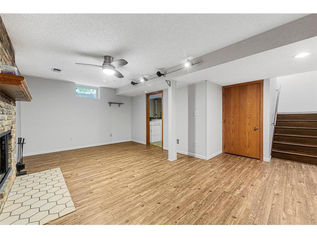 21 Walden Street Burnsville MN 55337 6798238 image35