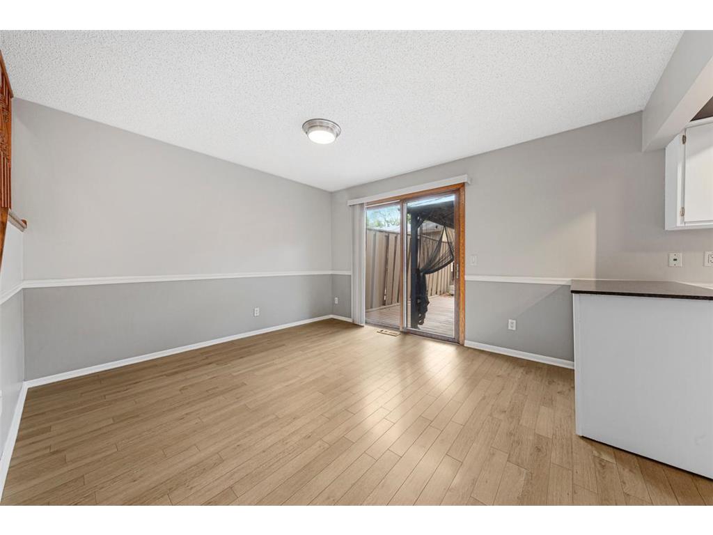 21 Walden Street Burnsville MN 55337 6798238 image6