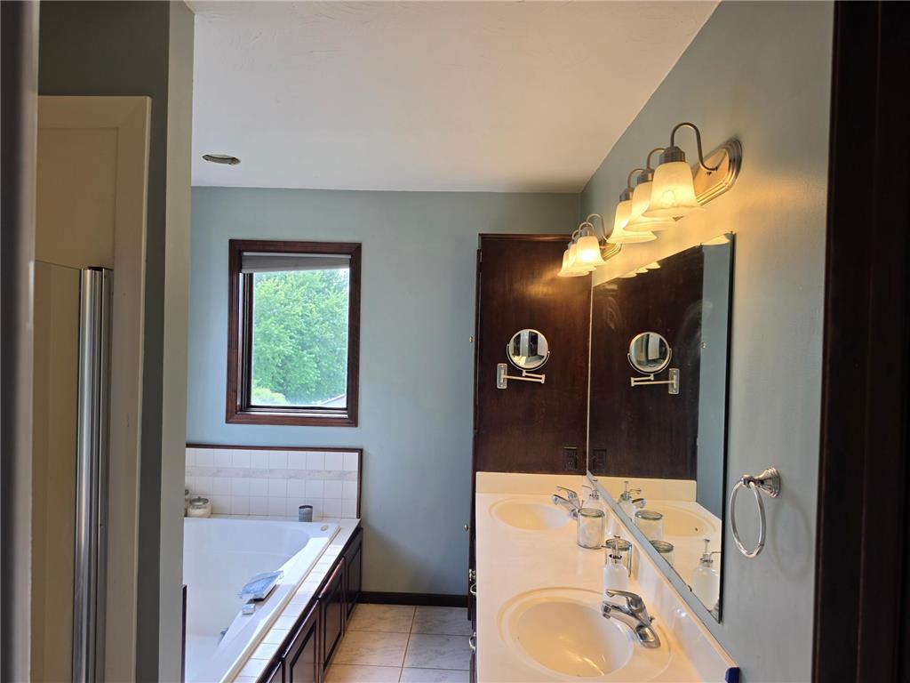 210 10th Street SE New Prague MN 56071 7076720 image8
