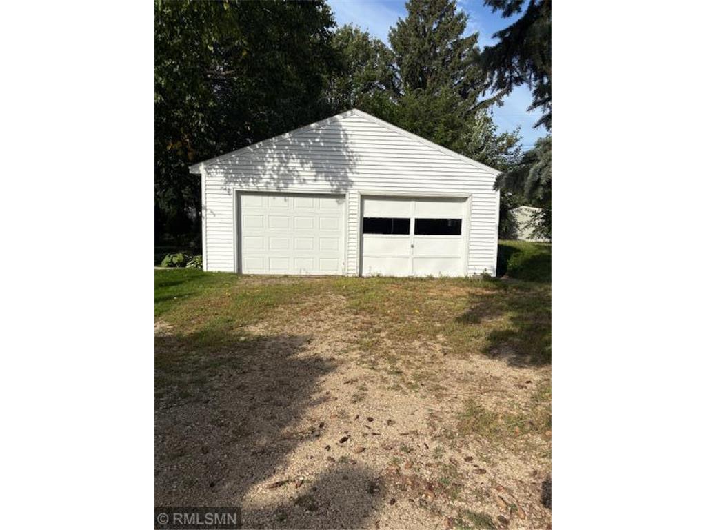 210 19th Avenue S South Saint Paul MN 55075 6793183 image11