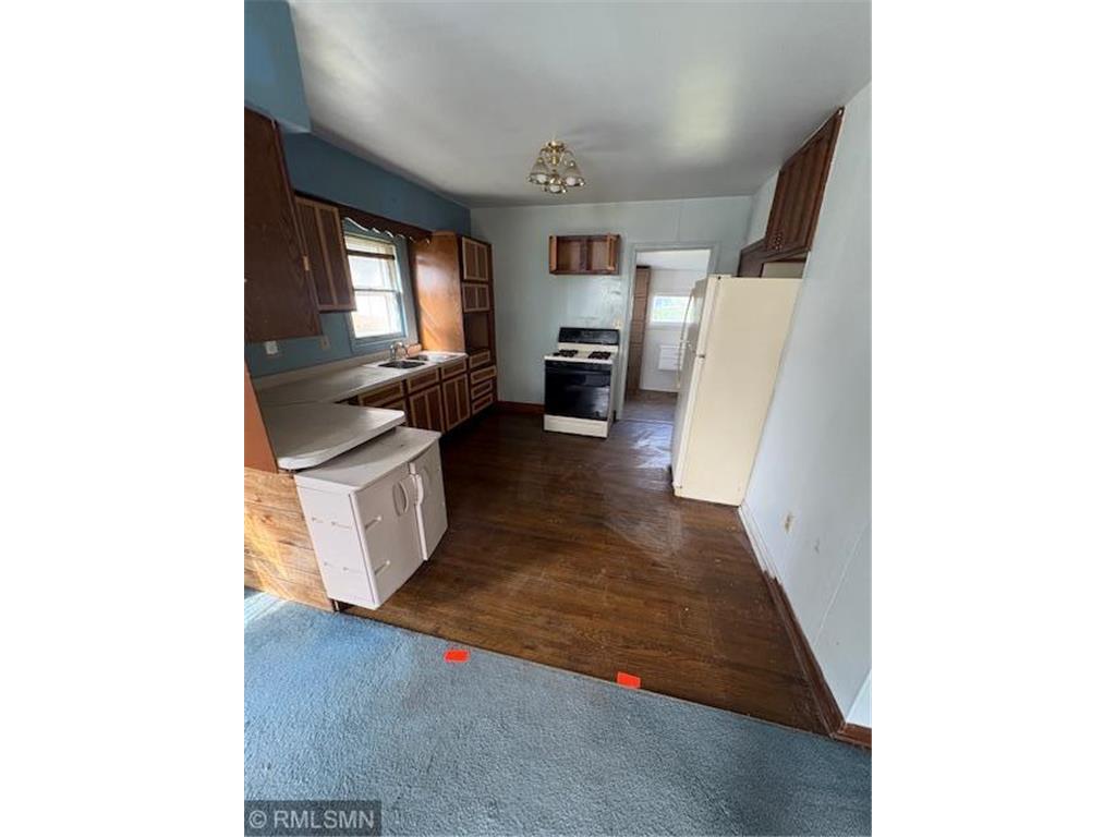 210 19th Avenue S South Saint Paul MN 55075 6793183 image4