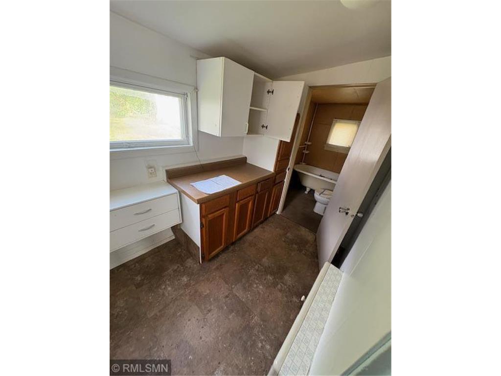 210 19th Avenue S South Saint Paul MN 55075 6793183 image5