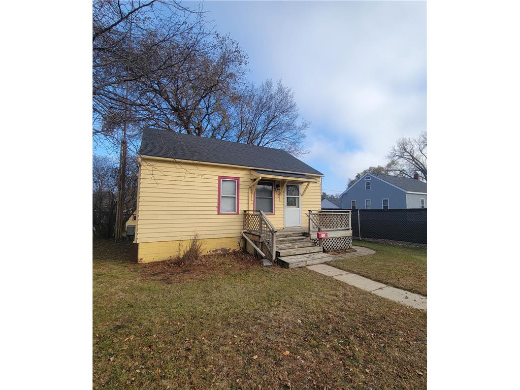 210 20th Avenue N Saint Cloud MN 56303 6632095 image1