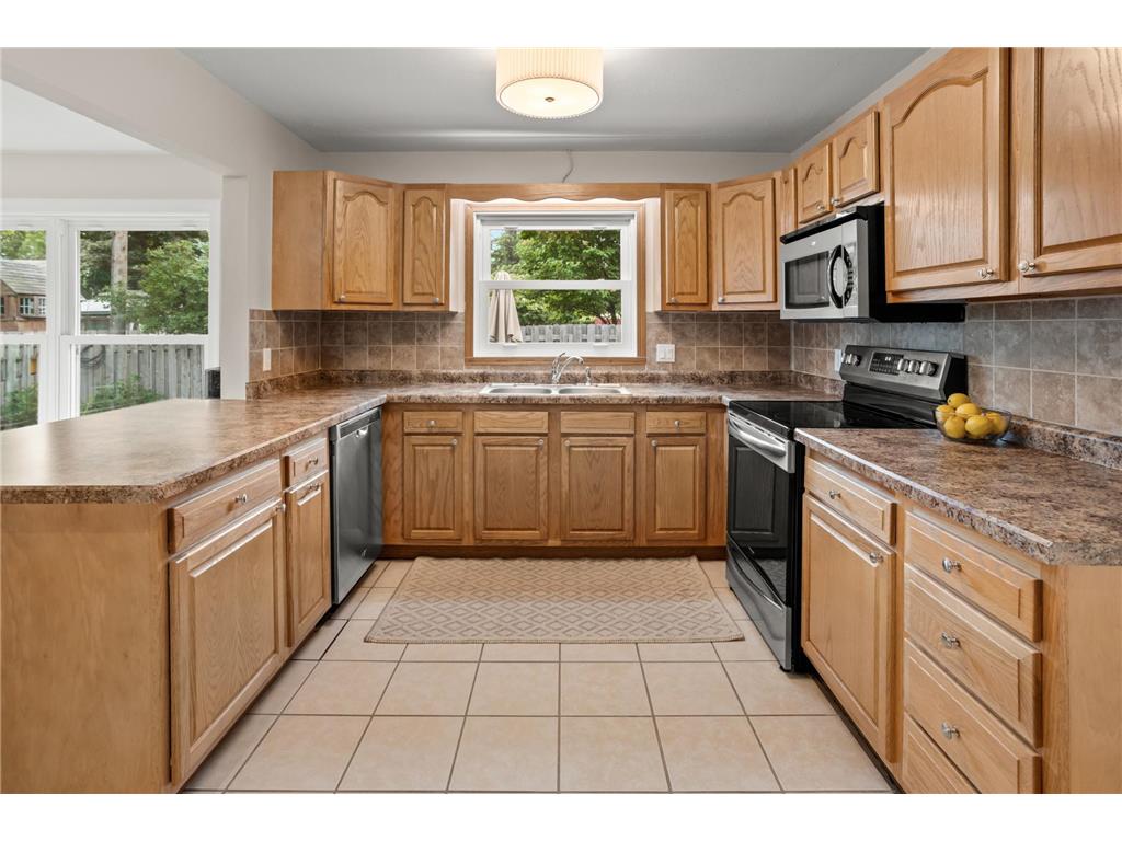 210 29th Avenue N Fargo ND 58102 7103891 image14