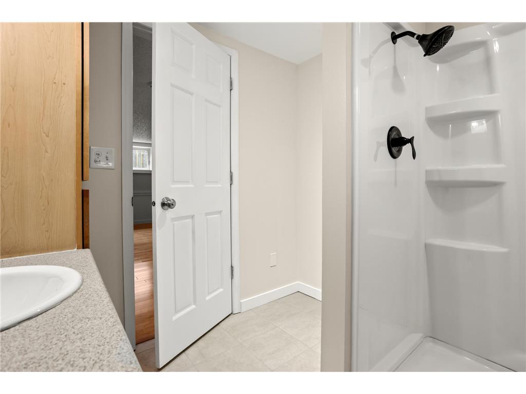 210 29th Avenue N Fargo ND 58102 7103891 image30