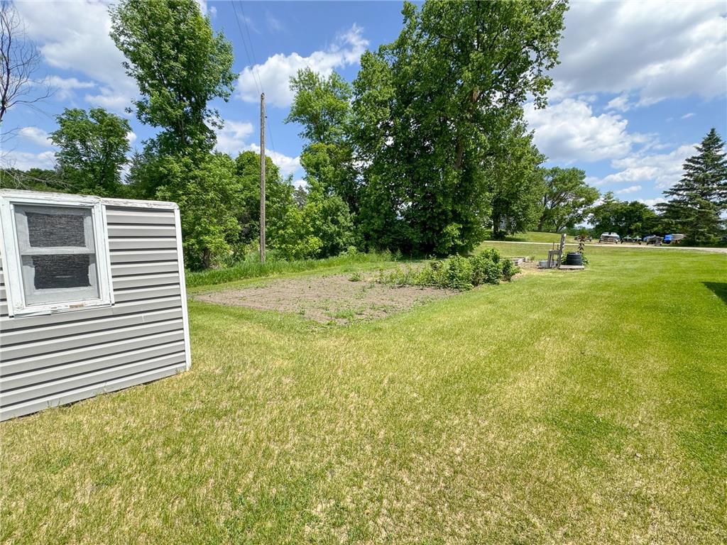 210 2nd Avenue S Dent MN 56528 7088815 image43