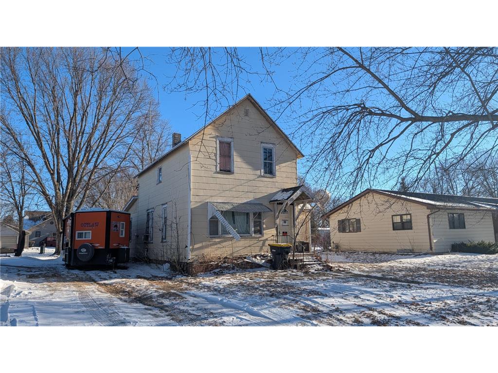 210 2nd Street E Morgan MN 56266 7019005 image1