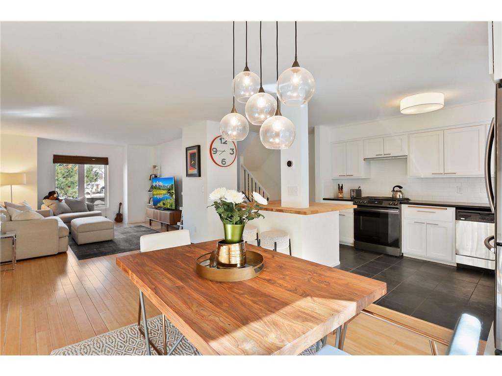 210 2nd Street NE Minneapolis MN 55413 6356869 image1