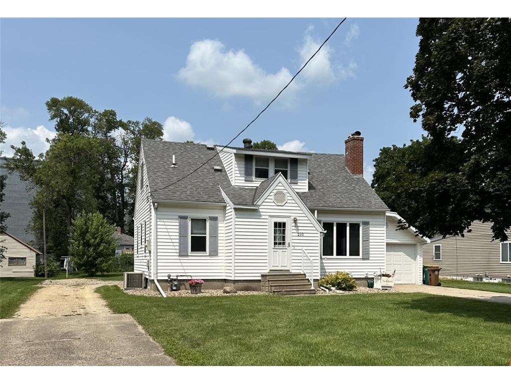 210 2nd Street W Hayward MN 56043 6573589 image1