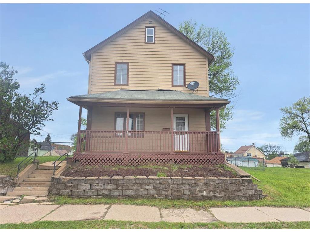 210 3rd Street SW Chisholm MN 55719 6554061 image1