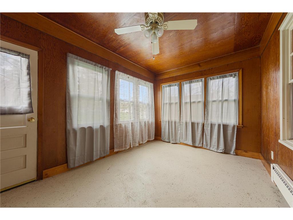 210 3rd Street W Hayward MN 56043 7064161 image20
