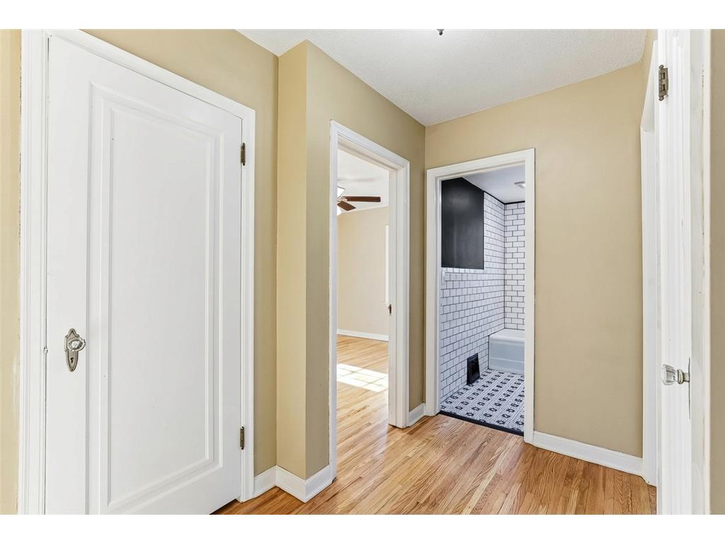 210 5th Avenue NE Faribault MN 55021 6815272 image16