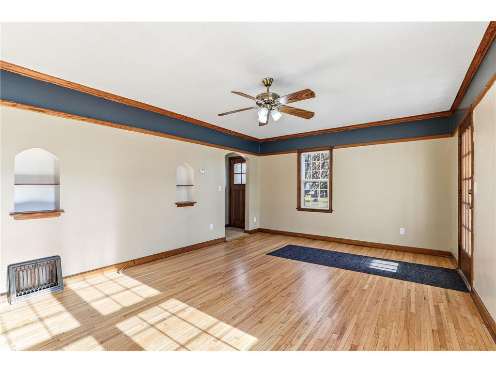 210 5th Avenue NE Faribault MN 55021 6815272 image9