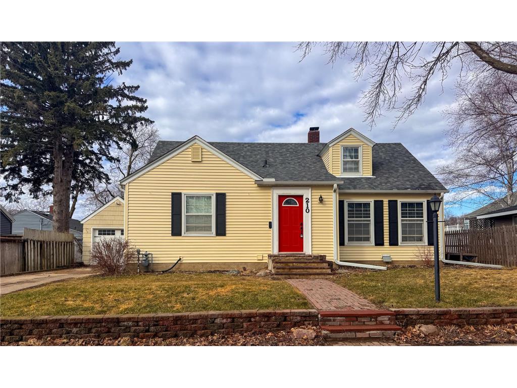 210 6th Avenue NE Faribault MN 55021 7034367 image1
