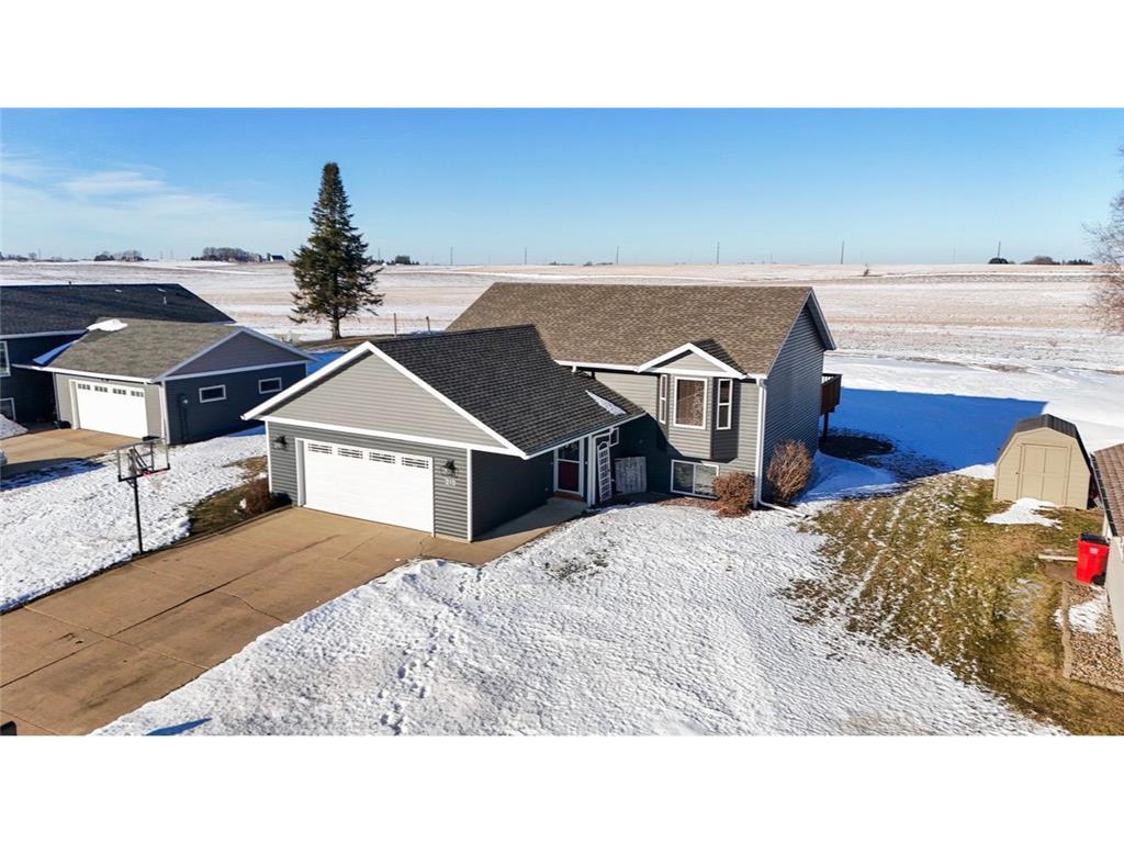 210 8th Avenue NW Plainview MN 55964 7005038 image1