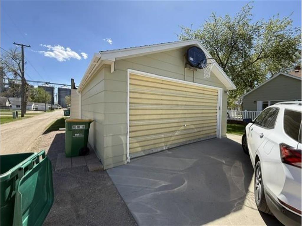 210 9th Street N Breckenridge MN 56520 7074085 image34