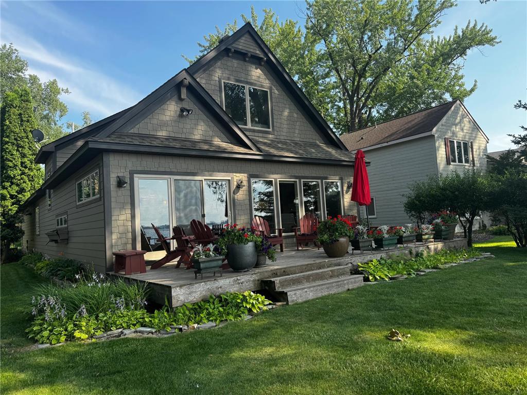 210 Birch Bluff Road Tonka Bay MN 55331 - Lake Minnetonka 6570182 image1