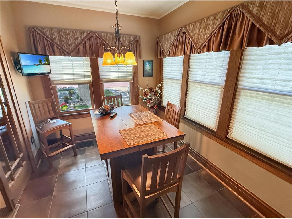 210 E Ciro Street Truman MN 56088 7075390 image11