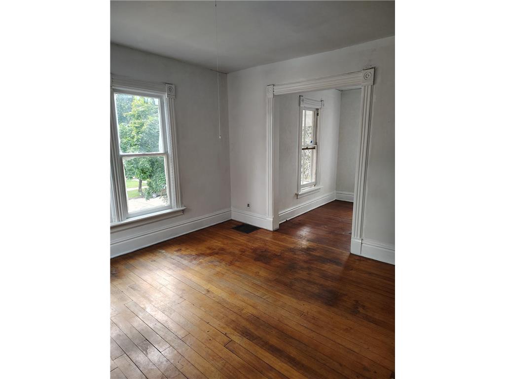 210 E Wabasha Street Winona MN 55987 6787910 image28