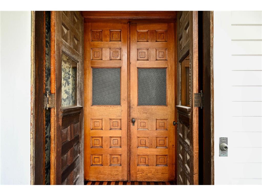 210 E Wabasha Street Winona MN 55987 6787910 image3