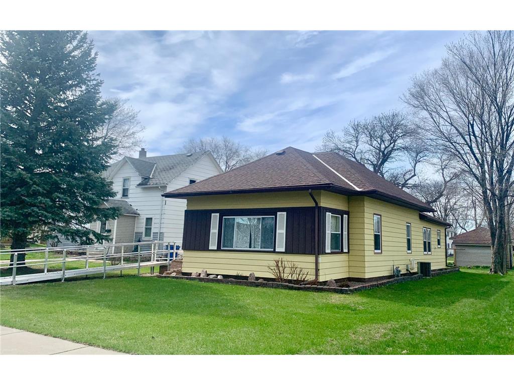 210 Haarfager Avenue N Canby MN 56220 6521985 image1