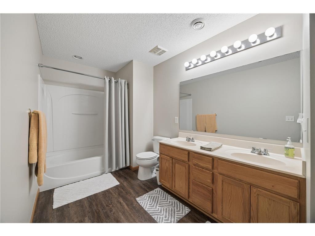210 Heritage Lane Circle Pines MN 55014 7085357 image14