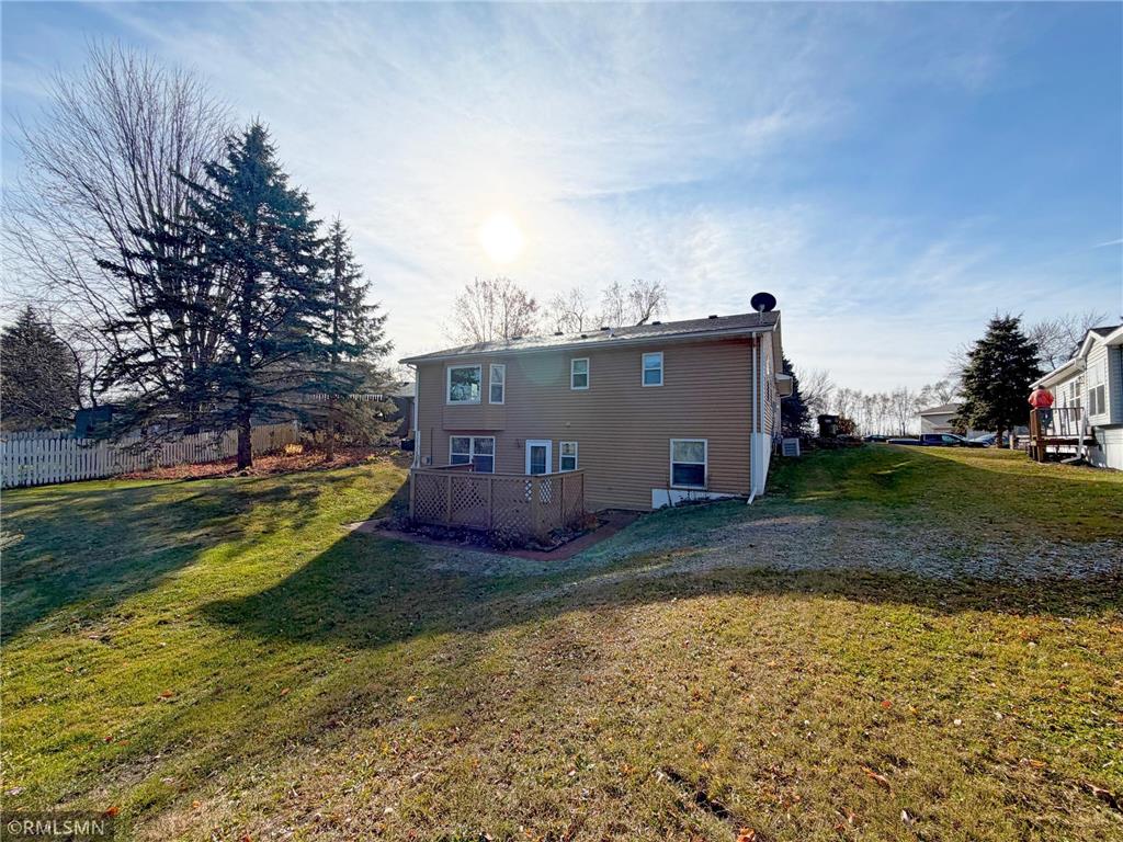 210 Knollwood Street W Annandale MN 55302 6820239 image42