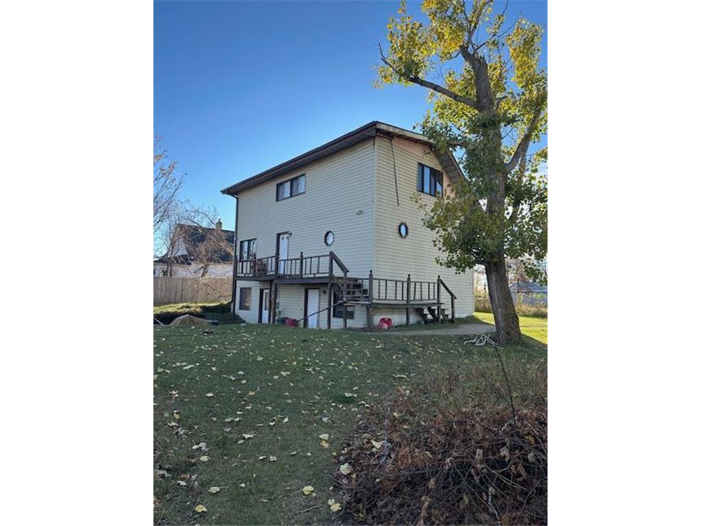 210 Lake Avenue NE Bemidji Twp MN 56601 6811070 image2