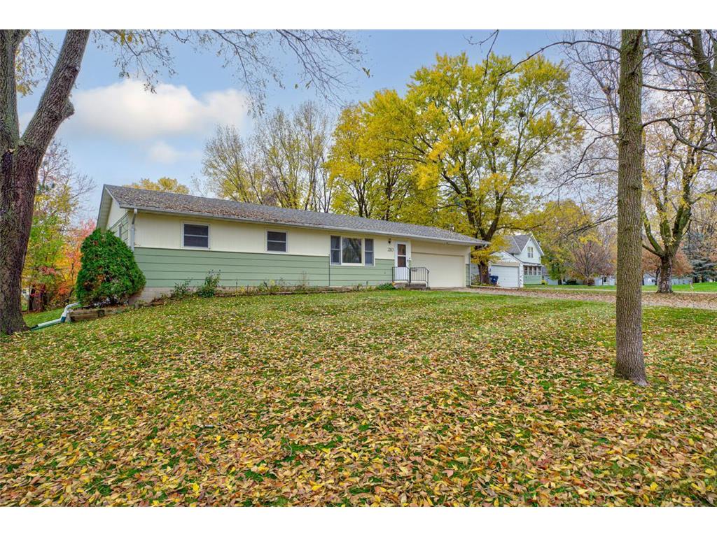 210 Linden Place S Northfield MN 55057 6451603 image1