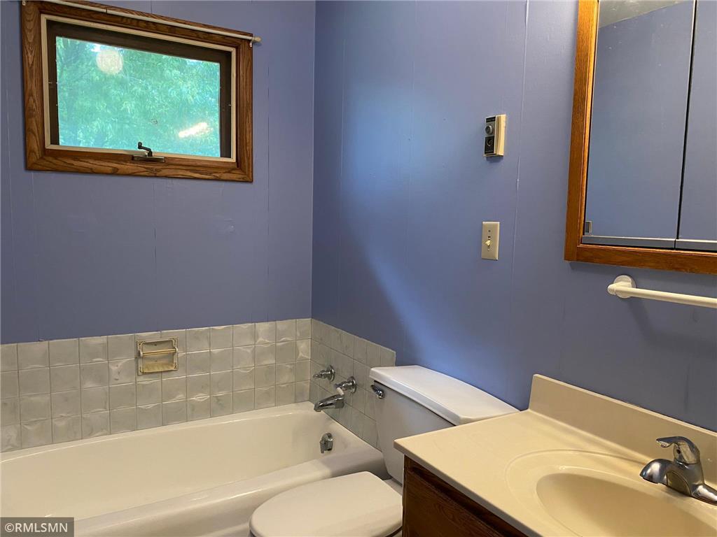 210 Locust Street Pepin WI 54759 - Lake Pepin 7100472 image23