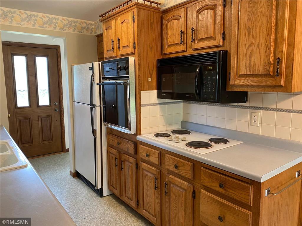 210 Locust Street Pepin WI 54759 - Lake Pepin 7100472 image5