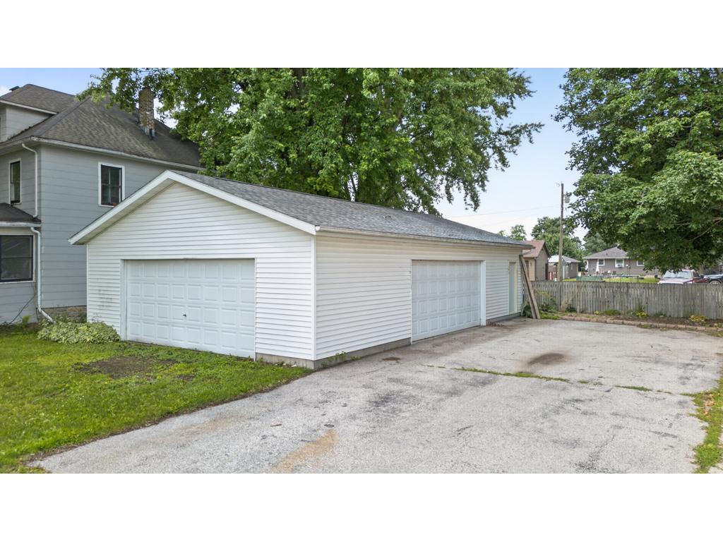 210 Main Street W Elgin MN 55932 7101392 image28