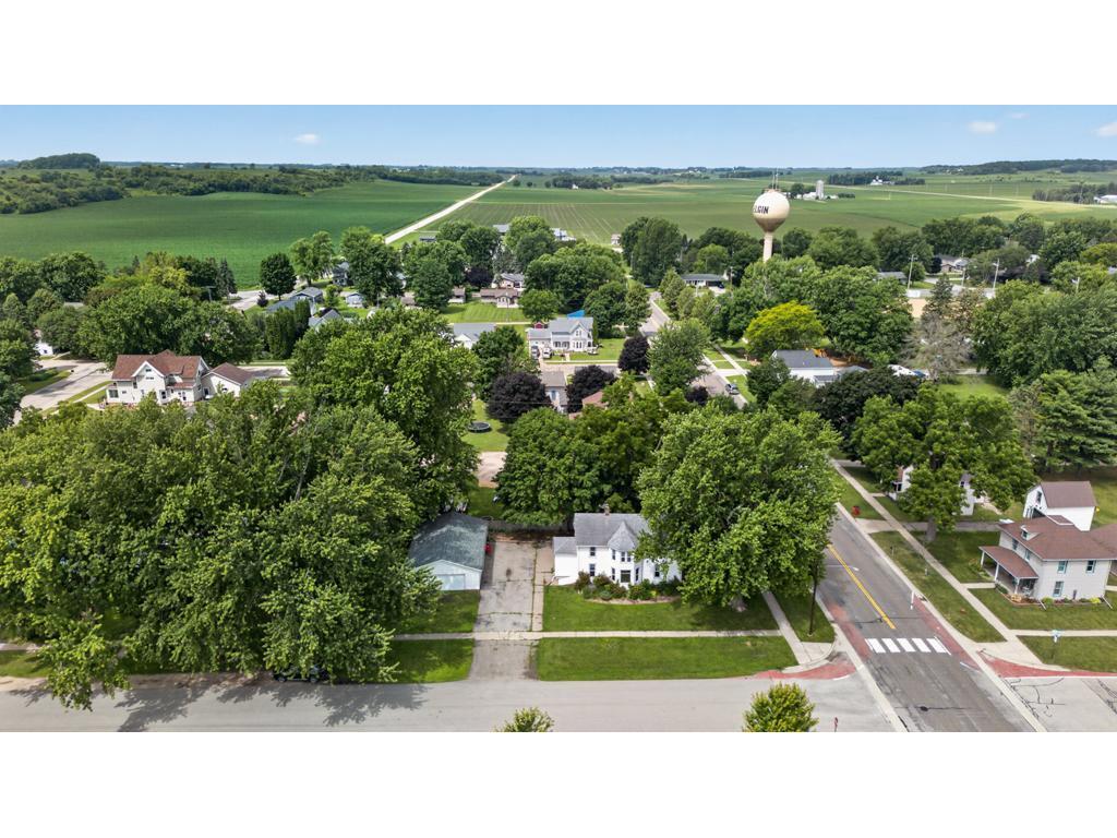 210 Main Street W Elgin MN 55932 7101392 image32