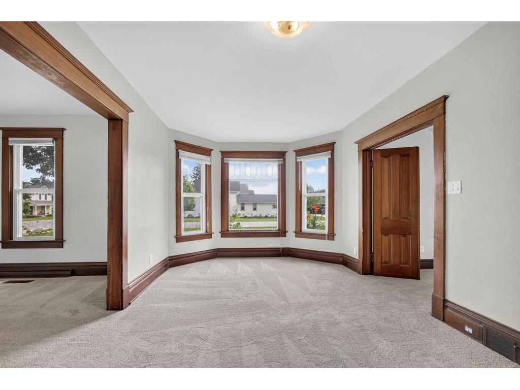 210 Main Street W Elgin MN 55932 7101392 image8